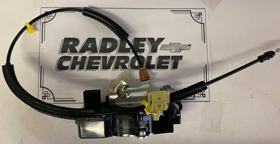 NEW GM OEM FRONT DOOR- LOCK ACTUATOR MOTOR GENERAL MOTORS GMC 25876388 - Image 1 of 1