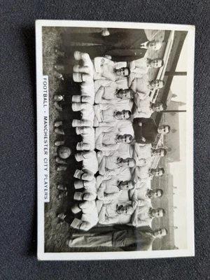 1935 Pattreiouex Sporting Events & Stars Card # 66 Manchester City Players VG/EX - Image 1 of 3