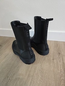Moncler schwarze Patty Chelsea Leder Stiefel Größe 38 - Bild 1 von 8