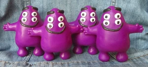 Lote de 4 juguetes Happy Meal para adultos GRIMACE McDonald’s planta de cactus mercado de pulgas THK21 - Imagen 1 de 2