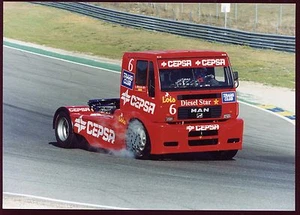CAMION DE COURSE . L'ESPAGNOL ANTONIO ALBACETE MARTINEZ SUR CAMION MAN .1999 - Picture 1 of 2