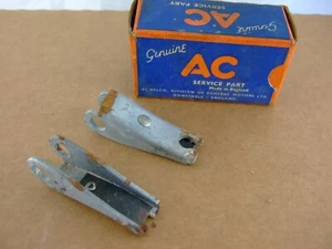 AC 856902Y link and leaf spring assembly Fuel Pump Type Y - Picture 1 of 4