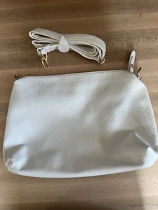 Galian Newyork Crossbody. Farbe weiß. Neu - Bild 1 von 9