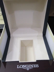 LONGINES Swiss leere Uhrenvitrine Aufbewahrungsheft & Umkarton - Bild 1 von 3