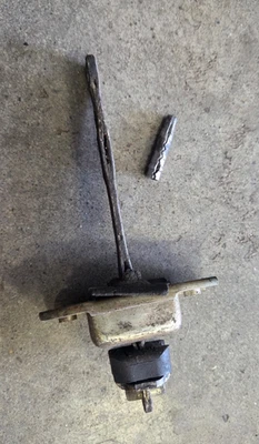 Parada de retención de puerta Toyota 4Runner 1990-1995 camioneta puerta delantera Foto 1 de 2