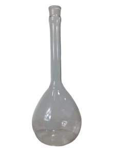 PYREX® 500 mL Class A Volumetric Flasks - Picture 1 of 1