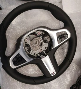 M Lenkrad BMW F40 1er F44 2er G20 G21 3er G30 G31 5er Sportlenkrad Lederlenkrad - Bild 1 von 3