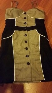 MINK PINK  BUTTON UP DRESS  BLACK & WHITE SIZE 10 - Picture 1 of 1