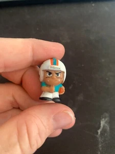 NFL Teenymates Miami Dophins Running Back (RB) figurine - Picture 1 of 3