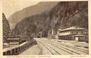 F553) TRAFORO SEMPIONE STAZIONE ISELLE VERSANTE ITALIANO SALUTI MILANO VERBANIA - Bild 1 von 2