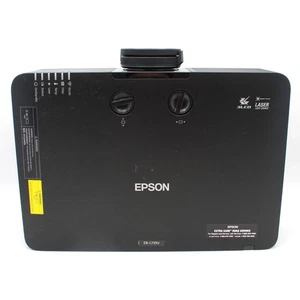 Proyector Epson EB-L735U PowerLite HA25A 7000 lúmenes 3 LCD negro con control remoto - Imagen 1 de 6