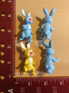 Vintage Rabbit Bunnys 4 Plastic Animal Toy Mini Figure Dime Store 60's 70's HK - Picture 1 of 1