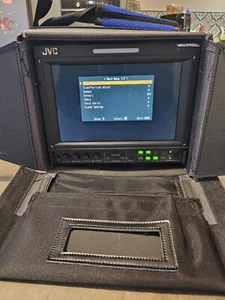 Moniteur De Terrain JVC DT-F9L5 - Photo 1 sur 12