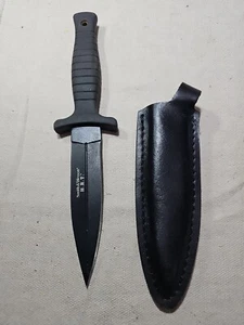 Smith & Wesson SWHRT9B 9in High Carbon S.S. Fixed Blade Knife + Sheath (E2) - Picture 1 of 6