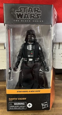 Figura de acción Hasbro Star Wars 2023 6" Black Series A New Hope Darth Vader Foto 1 de 2