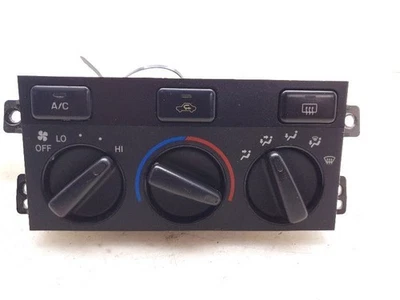 99-03 TOYOTA SOLARA SE CONJUNTO DE UNIDADE DE CONTROLE DE TEMPERATURA  - Imagem 1 de 4