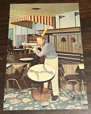 1962 Holiday Inn Mickey Mantle Postcard w/ Bat in Dugout Lounge ~ NY Yankees1962 - Image 1 of 2