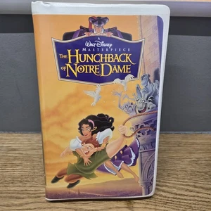 The Hunchback of Notre Dame (VHS, 1997) Disney Movie Buy 2 Get 1 Free - Picture 1 of 4