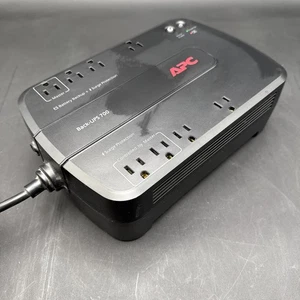 APC Back-UPS 700 BN700MC 120V, 60Hz 8 Steckdosen Batterie Backup Surge ohne Batterie - Bild 1 von 5