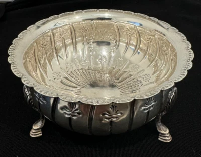 Английская экспортная чаша на ножках из чистого серебра Crichton Brothers - Изображение 1 из 4