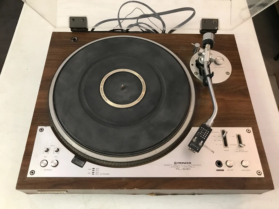 Tocadiscos de accionamiento directo estéreo PIONEER PL530 Full Automa G3D con daños defectuosos Foto 1 de 4