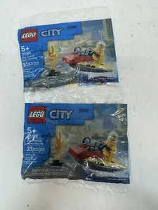 2x Fire Rescue Water Scooter Polybag 30368 LEGO City New Factory Sealed Jet Ski - Picture 1 of 3