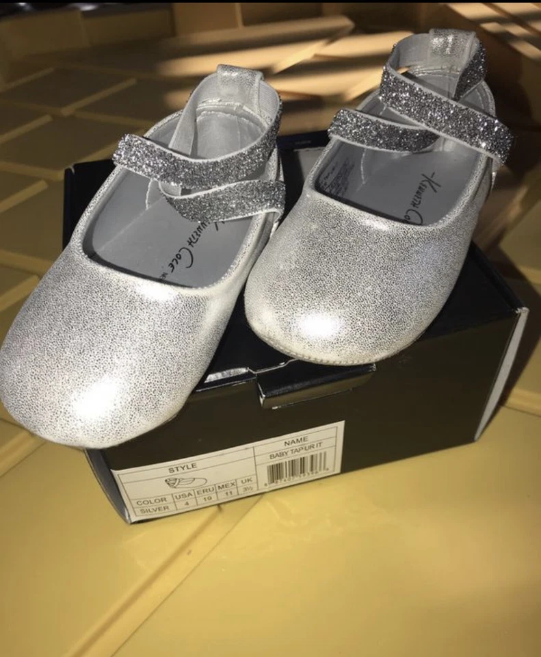 Kenneth Cole HOLIDAY Sz 4 Toddler Girl Dressy Ballet Silver Shoes - Image 1 of 4