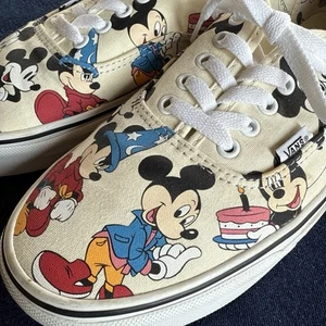 RARE Vans x Disney Authentic Mickeys Birthday Limited Edition Sneakers Mens 11.5 - Picture 1 of 9