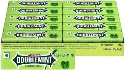 Wrigley's Doublemint Peppermint Classic Chewing Gum Sticks 5's - Pack of 20 - Image 1 of 4