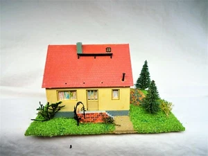 Modelleisenbahn Spur HO/TT , Haus Ingrid von Auhagen , 12 232 - Bild 1 von 5