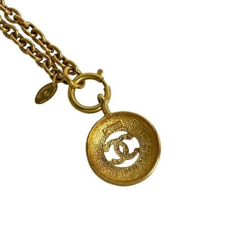 Collana girocollo catena Chanel Coco Mark oro 55 cm rotonda 3x3 cm motivo accessorio