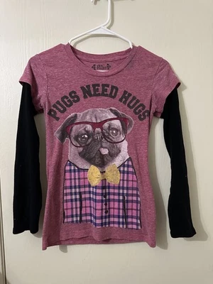 Top de niñas Mudd talla 14 Pugs necesita abrazos manga larga top camisa mancha ⚠️ Foto 1 de 4