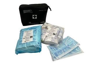 Original Audi KFZ Erste Hilfe Set Verbandtasche Verbandskasten Verband First Aid - Bild 1 von 11