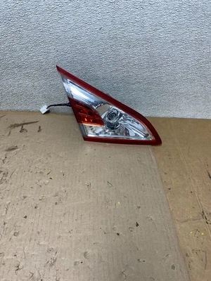 Luz trasera interior lateral izquierda Nissan Murano 2011-2014 OEM U2254 DW Foto 1 de 4