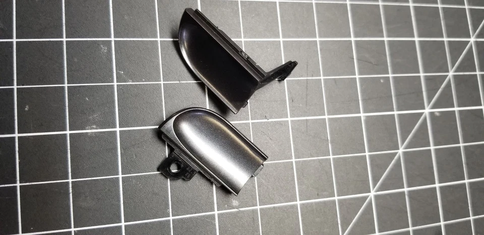 Juego de cubierta de bisagra derecha izquierda OEM HP ZBook 17 G2 17,3" para computadora portátil  Foto 1 de 1