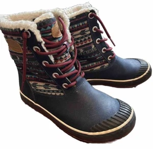 Keen Womens Fleecy Lined Boots size 7 Snow Winter Waterproof-EUC - Picture 1 of 7