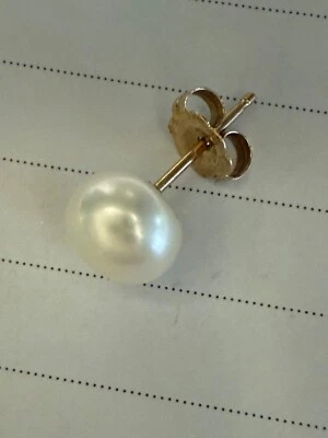 Único Pendiente Vintage Hermoso Perla de Agua Dulce Blanca 14k 6.2 mm y 14k Trasero Foto 1 de 4