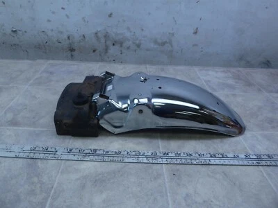 Capa protetora traseira cromada 1979 Yamaha XS750 DOHC Triple Y499-3) - Imagem 1 de 4