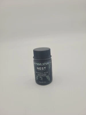 Burbujas perfumadas azules Nest Fragrances Wisteris 60 ml 2 fl oz Foto 1 de 3