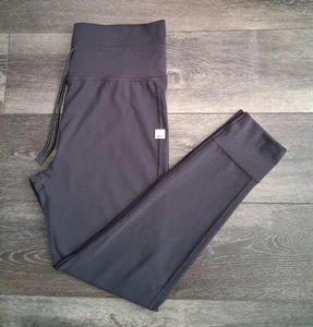 Vuori Daily Legging Dark Grey Womans Size XL VW323 - Picture 1 of 9