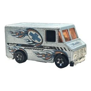 Vehículo de emergencia Chevrolet Diecast Medic Van suelto usado Hot Wheels 1986 Blue X - Imagen 1 de 7