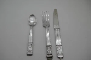 Vintage Child Size Plastic Silverware Cutlery & 3 piece Set - Knife Fork Spoon - Picture 1 of 4