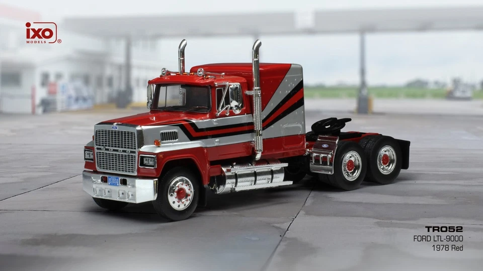 IXO 1/43 TRUCK TRACTOR CAB TR052 FORD LTL-9000 1978 Rosso bianco/Red white USA - Immagine 1 di 4
