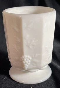 Westmoreland weiß Milchglas getäfelt Traube nur offene Zuckerdose - Bild 1 von 3