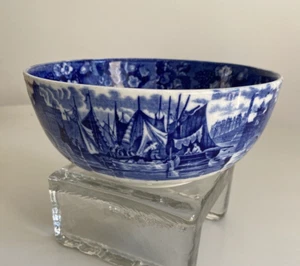 Antique Wedgwood Etruria Ferrara Bowl, Blue and White 19cm Diameter. - Picture 1 of 12