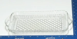 "Bandeja de arándano Anchor Hocking de vidrio festoneado diseño diamante 10""" - Imagen 1 de 5