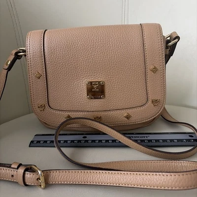 mcm Bandolera Mujer Usada Foto 1 de 4