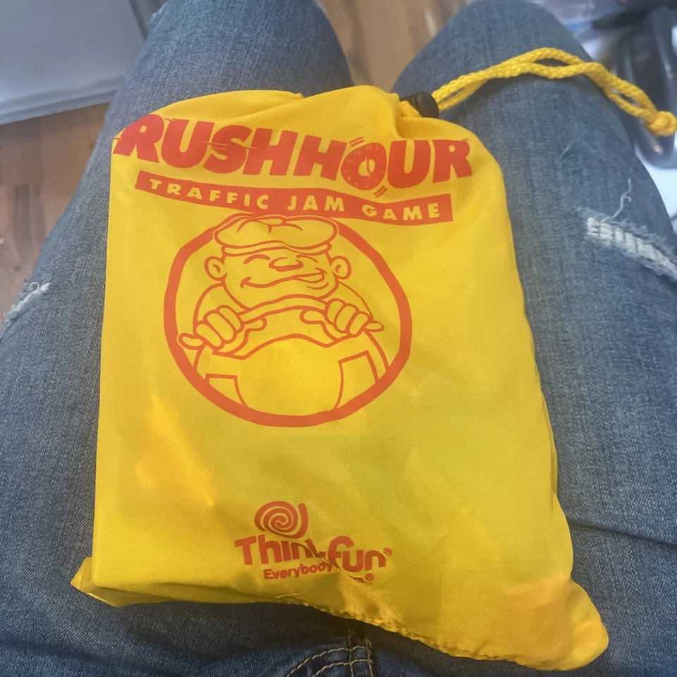 Rushhour Traffic Jam Spiel - Thinkfun - Bild 1 von 1