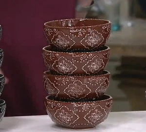 Nuevo Temp-tations Remolinos y Perlas Juego de (4) Cuencos Horno Congelador 18-oz - Chocolate - Imagen 1 de 1