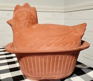 Terrakotta Huhn, Hähnchenbräter mit Deckel, gebraucht - Bild 1 von 8
